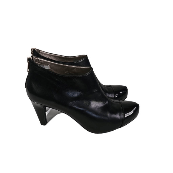 Easy Spirit Women's Size 7 Zip Up Bootie Heels Black Faux Patent Leather - Picture 2 of 9